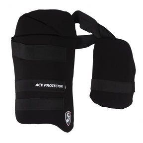 واقي فخذ مضرب الكريكيت SG Combo Ace Protector (أسود)